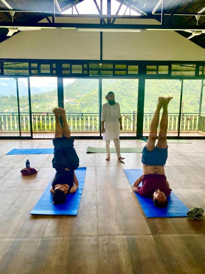 Green Hills Yoga Retreat Pokhara Exterior foto