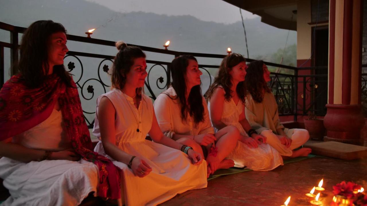 Green Hills Yoga Retreat Pokhara Exterior foto