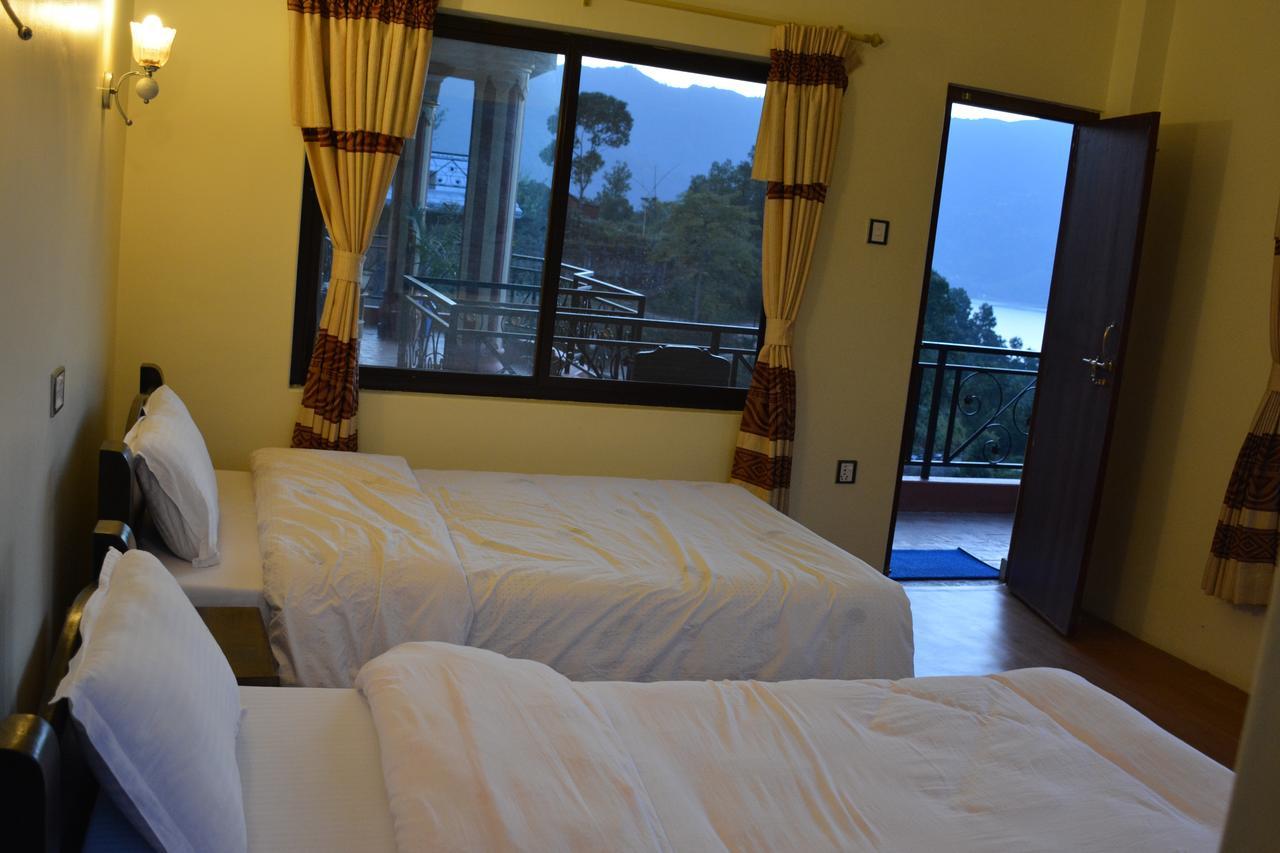 Green Hills Yoga Retreat Pokhara Exterior foto